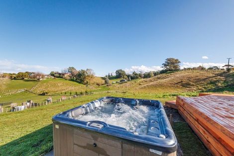 Photo of property in 33 Mount Biggs Road, Halcombe, Feilding, 4779
