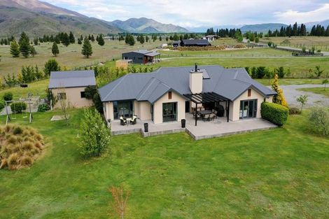 Photo of property in 39 Temple Drive, Twizel, 7901
