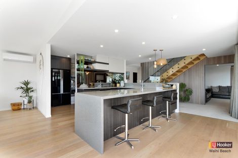 Photo of property in 6 Shaw Road, Waihi Beach, 3611