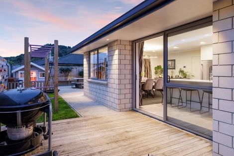 Photo of property in 1 North Bay Road, Pyes Pa, Tauranga, 3112