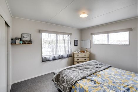 Photo of property in 338 Flaxmere Avenue, Flaxmere, Hastings, 4120