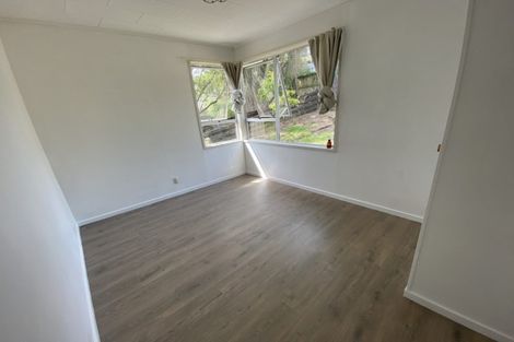 Photo of property in 28 Regency Place, Sunnynook, Auckland, 0632