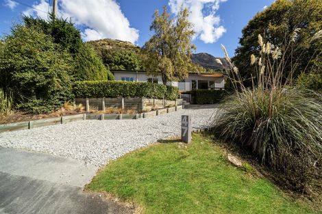 Photo of property in 47 Mcchesney Road, Arthurs Point, Queenstown, 9371