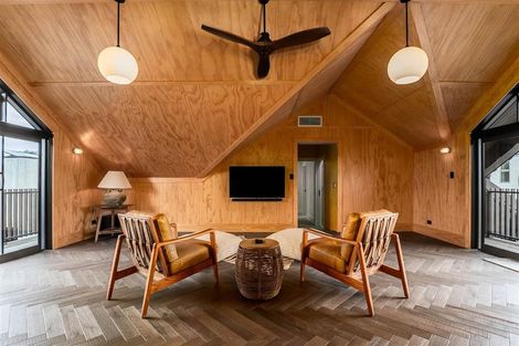 Photo of property in 10 Ida Way, Omaha, 0986