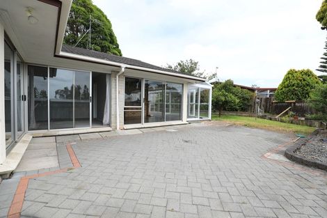 Photo of property in 118 Glenmore Road, Sunnyhills, Auckland, 2010