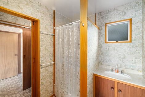 Photo of property in 11 Ranui Crescent, Diamond Harbour, 8971