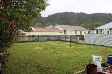 Photo of property in 42 Richmond Street, Cobden, Greymouth, 7802