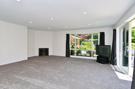 Photo of property in 42 Woodhurst Drive, Casebrook, Christchurch, 8051