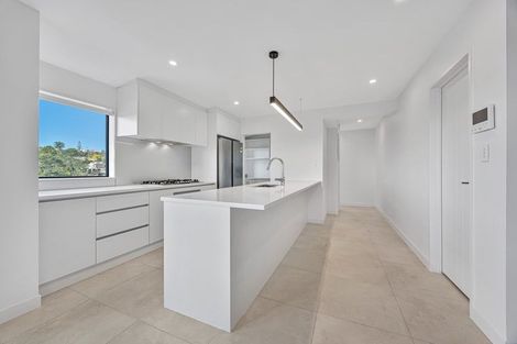 Photo of property in 83b Bayside Drive, Browns Bay, Auckland, 0630