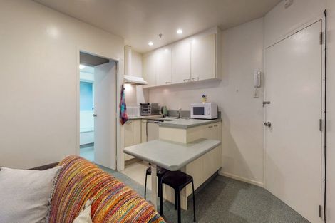 Photo of property in Capital Hill Apartments, 13/54 Hill Street, Thorndon, Wellington, 6011
