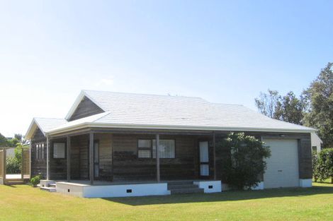 Photo of property in 425 Seaforth Road, Bowentown, Waihi Beach, 3177