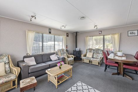 Photo of property in 16 Cousins Avenue East, Foxton Beach, Foxton, 4815