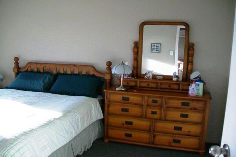 Photo of property in 2/20 Peer Street, Upper Riccarton, Christchurch, 8041