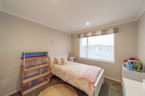 Photo of property in 6 Benmore Place, Poraiti, Napier, 4112