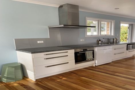 Photo of property in 24 Queenwood Avenue, Queenwood, Hamilton, 3210