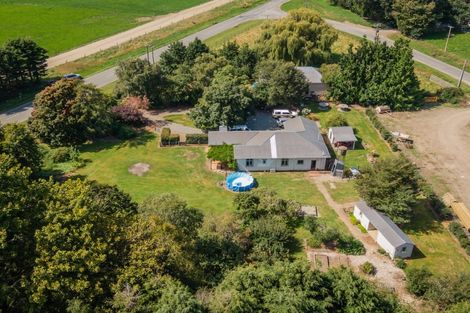 Photo of property in 381 Pareora River Road, Saint Andrews, Timaru, 7972