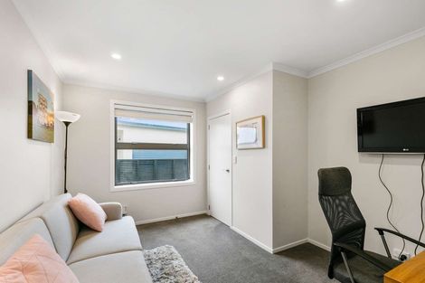 Photo of property in 7f Marjory Close, Broadmeadows, Wellington, 6035