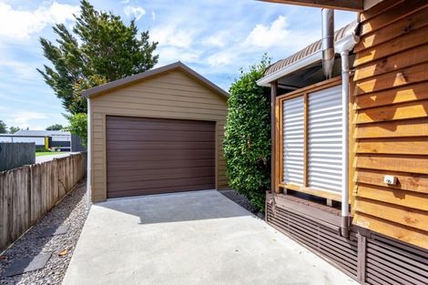 Photo of property in 127 Mckellar Place, Whangamata, 3620
