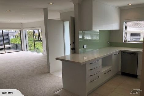 Photo of property in 6a Ursula Place, Half Moon Bay, Auckland, 2012