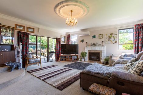 Photo of property in 12 Windsor Street, Dannevirke, 4930