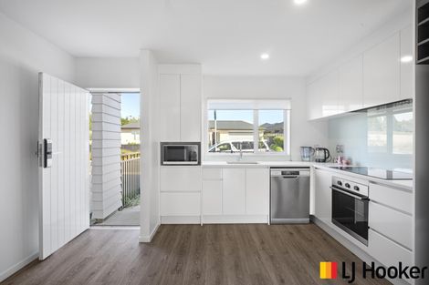 Photo of property in 65a Tawhiti Road, Pukekohe, 2120