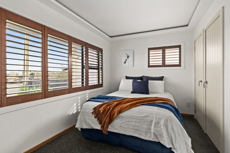Photo of property in 62 Meeanee Quay, Westshore, Napier, 4110