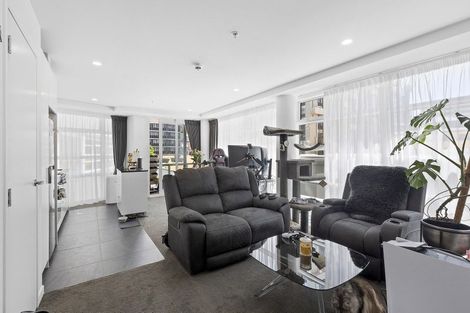 Photo of property in Pinnacle Apartments, E406/160 Victoria Street, Te Aro, Wellington, 6011