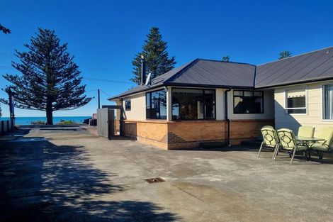 Photo of property in 136 Esplanade, Kaikoura, 7300