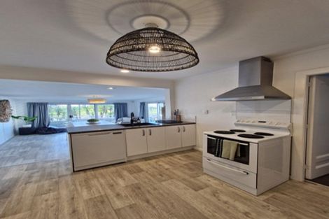 Photo of property in 716a Papamoa Beach Road, Papamoa Beach, Papamoa, 3118