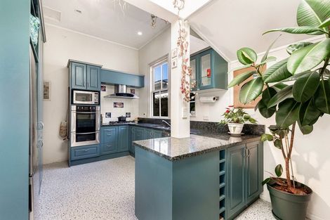 Photo of property in 162 Ohiro Road, Brooklyn, Wellington, 6021