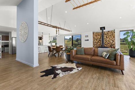 Photo of property in 246 Korito Road, Korito, New Plymouth, 4371