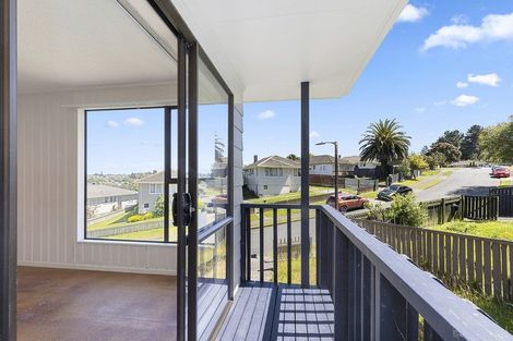 Photo of property in 16 Penguin Grove, Waitangirua, Porirua, 5024