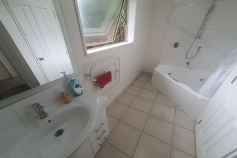 Photo of property in 18 Grimseys Road, Redwood, Christchurch, 8051