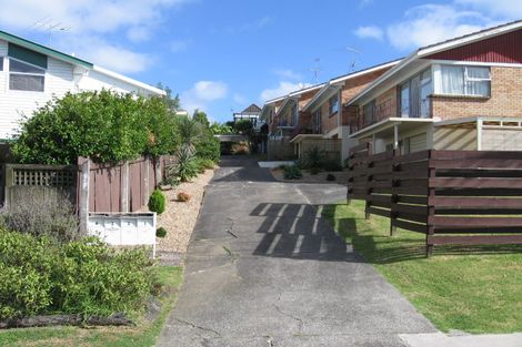 Photo of property in 4/15 Zion Road, Birkenhead, Auckland, 0626