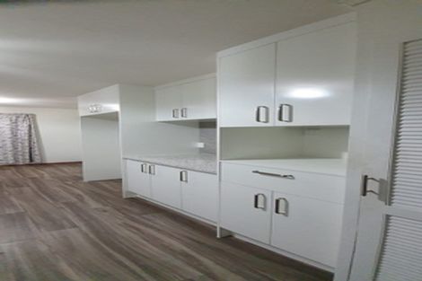 Photo of property in 34 Chislehurst Street, Henderson, Auckland, 0612