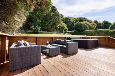 Photo of property in 28 Seaview Terrace, Kew, Dunedin, 9012