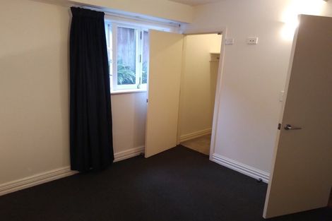 Photo of property in 69 Glen Road, Kelburn, Wellington, 6012