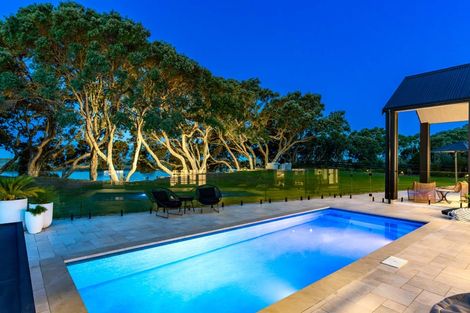 Photo of property in 615 Cove Road, Waipu, 0582