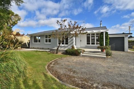 Photo of property in 27 Greenwood Close, Mairehau, Christchurch, 8013