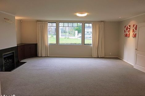 Photo of property in 11 Anaheim Boulevard, Shamrock Park, Auckland, 2016