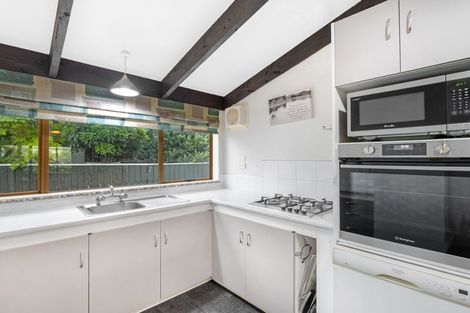 Photo of property in 17 Akepiro Place, Tawhero, Whanganui, 4501