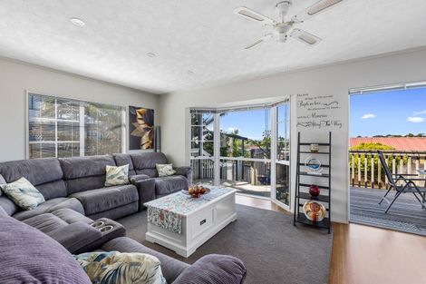 Photo of property in 70 Brightside Road, Stanmore Bay, Whangaparaoa, 0932
