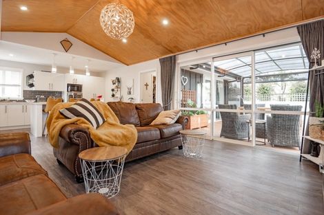 Photo of property in 703a Buller Street, Akina, Hastings, 4122