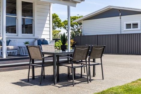 Photo of property in 49 Mcdonald Street, Napier South, Napier, 4110