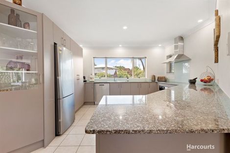 Photo of property in 11 Avonbrook Lane, Pukekohe, 2120
