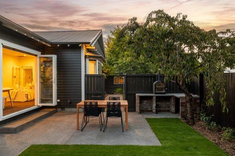 Photo of property in 106 Stapletons Road, Richmond, Christchurch, 8013