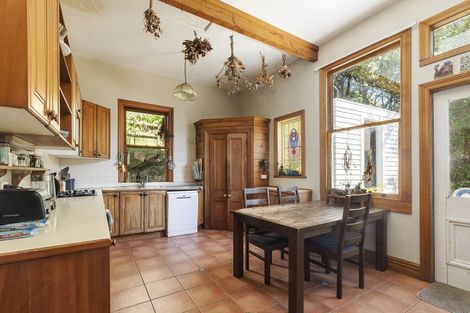 Photo of property in 17 Boundary Road, Kelburn, Wellington, 6012