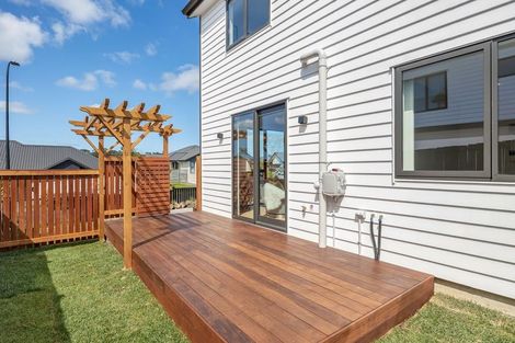 Photo of property in 4 The Landing, Riverhead, 0820