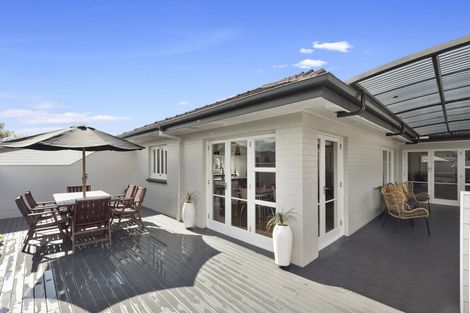 Photo of property in 22 Strowan Avenue, Fairfield, Hamilton, 3214