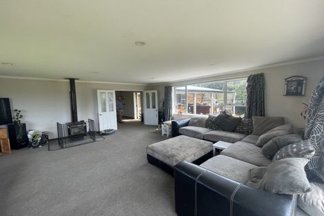 Photo of property in 653 Grove Bush Woodlands Road, Grove Bush, Invercargill, 9872